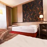 Weinberghotel Edelacker Hotel 4*