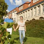 Weinberghotel Edelacker 4* Freyburg