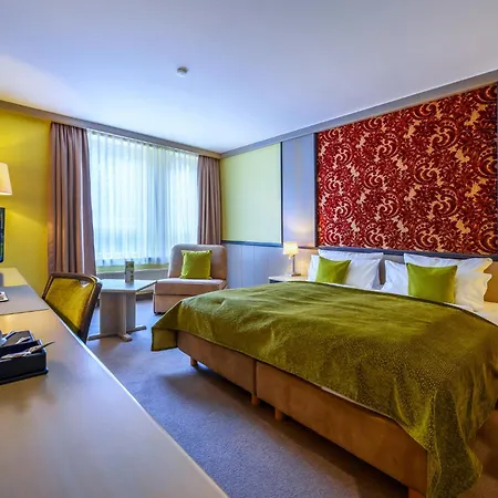 Weinberghotel Edelacker Hotel