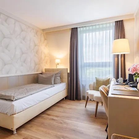 Weinberghotel Edelacker Hotel 4*