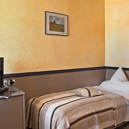 Otel Weinberghotel Edelacker