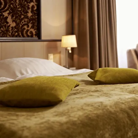 Weinberghotel Edelacker Freyburg