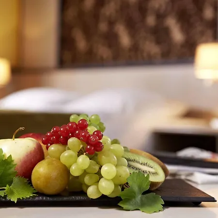 Weinberghotel Edelacker ホテル