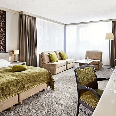 Weinberghotel Edelacker 4* フライブルク