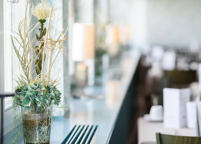 Otel Weinberghotel Edelacker Freyburg