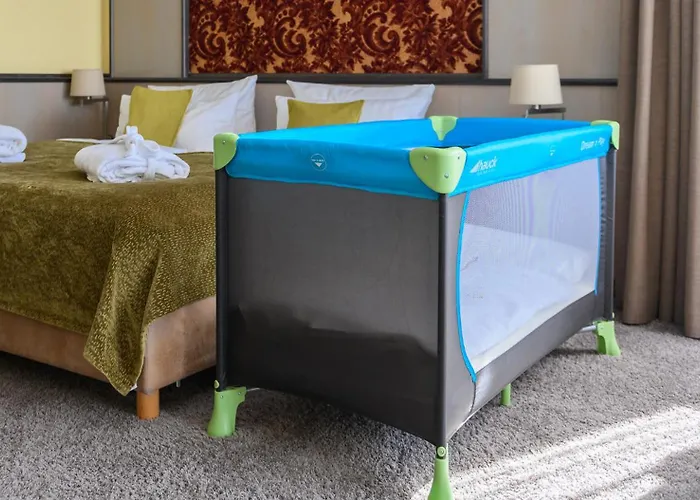 Weinberghotel Edelacker 4* Freyburg