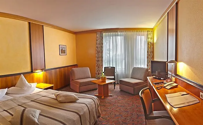 Weinberghotel Edelacker Otel 4*