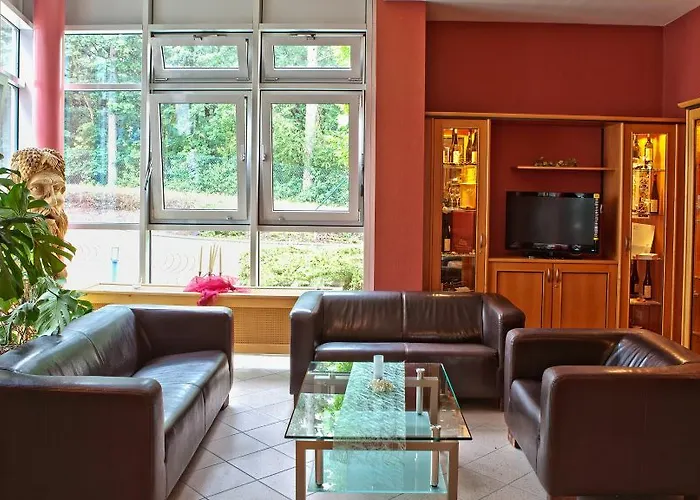 ホテル Weinberghotel Edelacker 4*